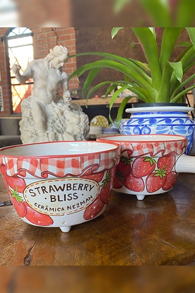 ESCORREDOR DE FRUTAS MORANGOS